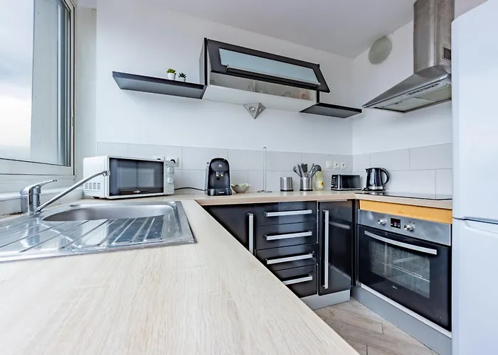 Le Pierre Cazeneuve Vue Et Climatisation Apartmán